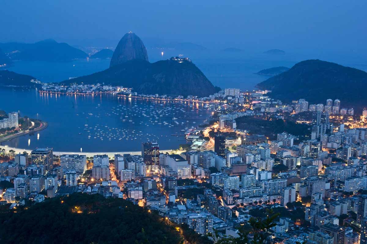 Night view of the Botafogo area with the Sugar Loaf mountain (L) on background, taken during the night in Rio de Janeiro, on October 30, 2012 Night view of the Botafogo area with the Sugar Loaf mountain (L) on background, taken during the night in Rio de Janeiro, on October 30, 2012