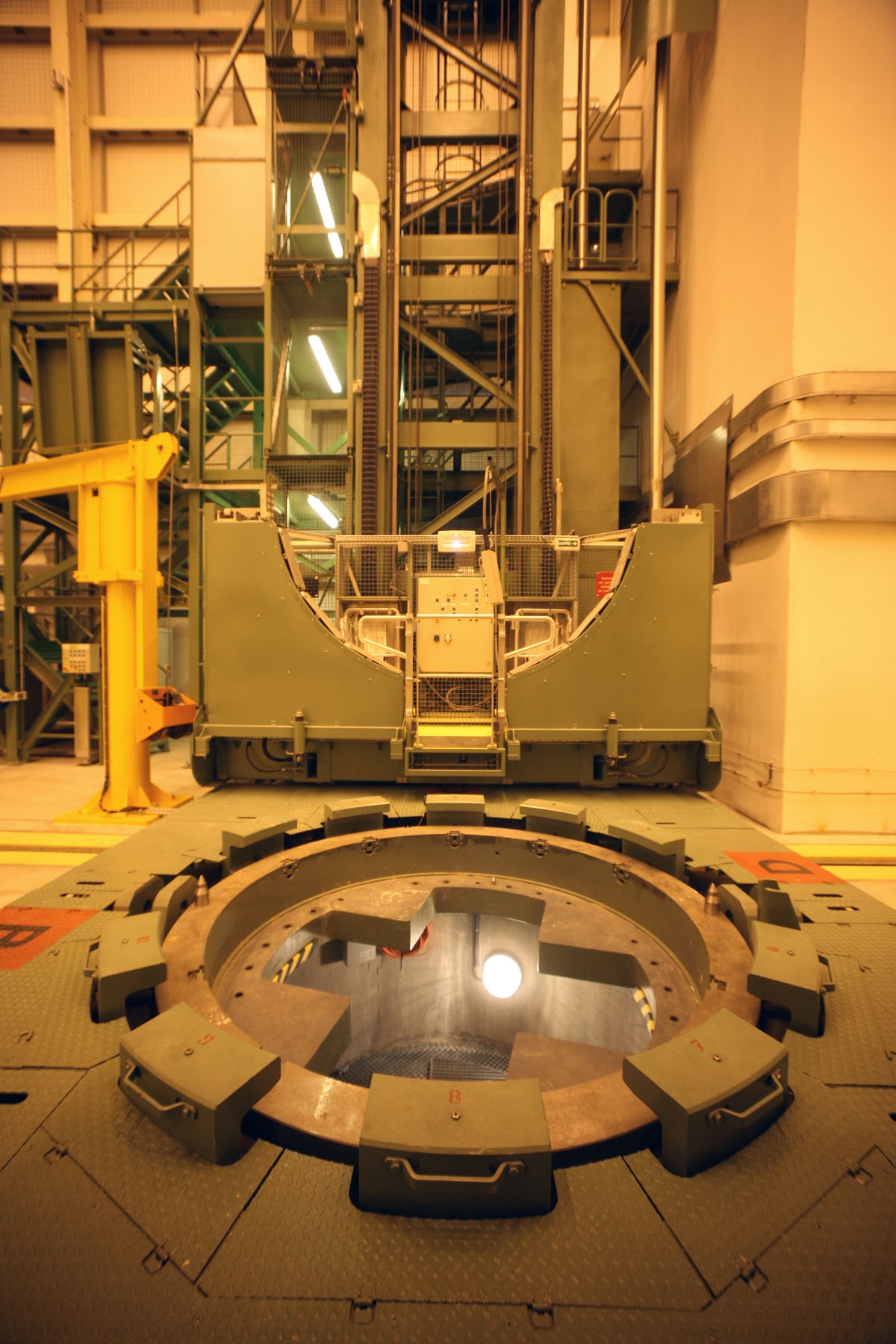 A partial view dated 15 March 2007 at the assembly zone of the M51 SLBM, the French Navy's future ballistic missile, designed to replace the M45 SLBM