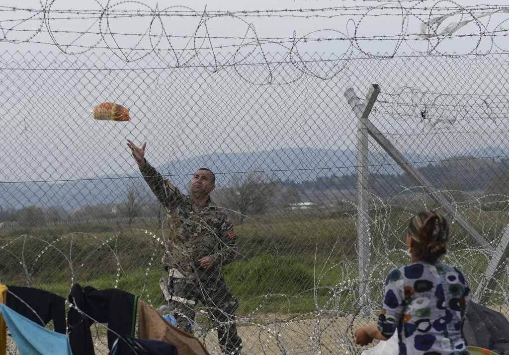 greece-macedonia-refugees-004.jpg greece-macedonia-refugees-004.jpg