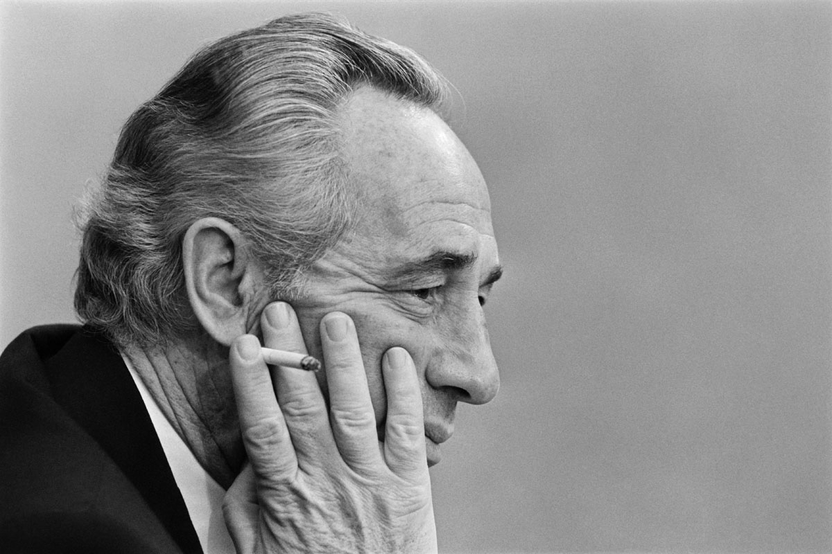 An archive portrait taken on January 22, 1981 in Paris shows Israeli Labor Party leader Shimon Peres
