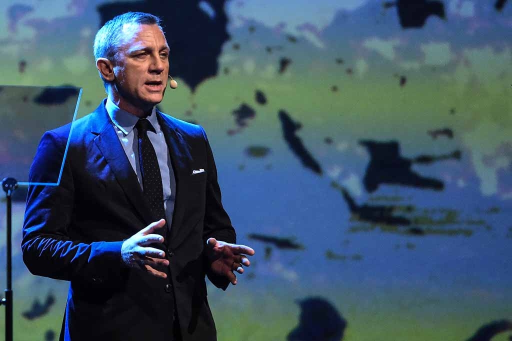 British actor Daniel Crag delivers a speech on May 23, 2016 during the World Humanitarian Summit openig cerenomy in Istanbul.