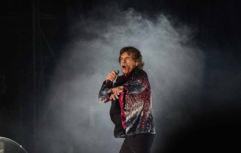 Mick Jagger struts his stuff for the first time in Cuba. Mick Jagger struts his stuff for the first time in Cuba.