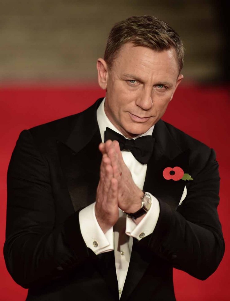 Daniel Craig arrives for the Spectre premiere. (AFP/Leon Neal) Daniel Craig arrives for the Spectre premiere. (AFP/Leon Neal)