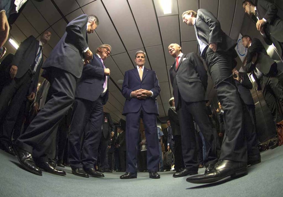 The foreign ministers of France, Germany, Britain, the United States and Austria talk prior to their final plenary meeting at the United Nations building in Vienna on July 14, 2015 The foreign ministers of France, Germany, Britain, the United States and Austria talk prior to their final plenary meeting at the United Nations building in Vienna on July 14, 2015