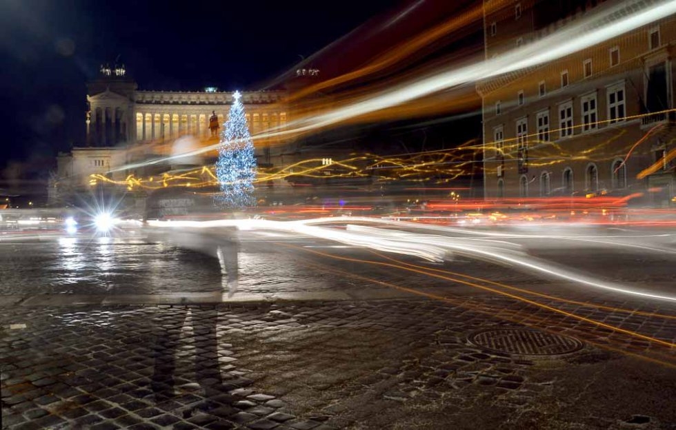 Rome's Piazza Venezia. December, 2015. Rome's Piazza Venezia. December, 2015.