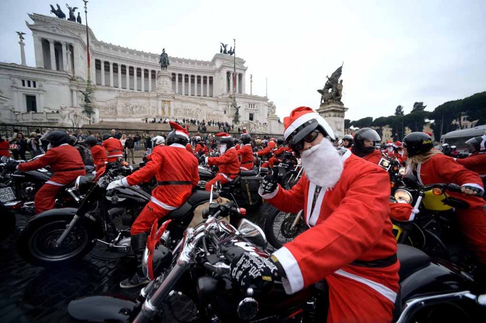 Motorcycle Santas. December, 2014. Motorcycle Santas. December, 2014.