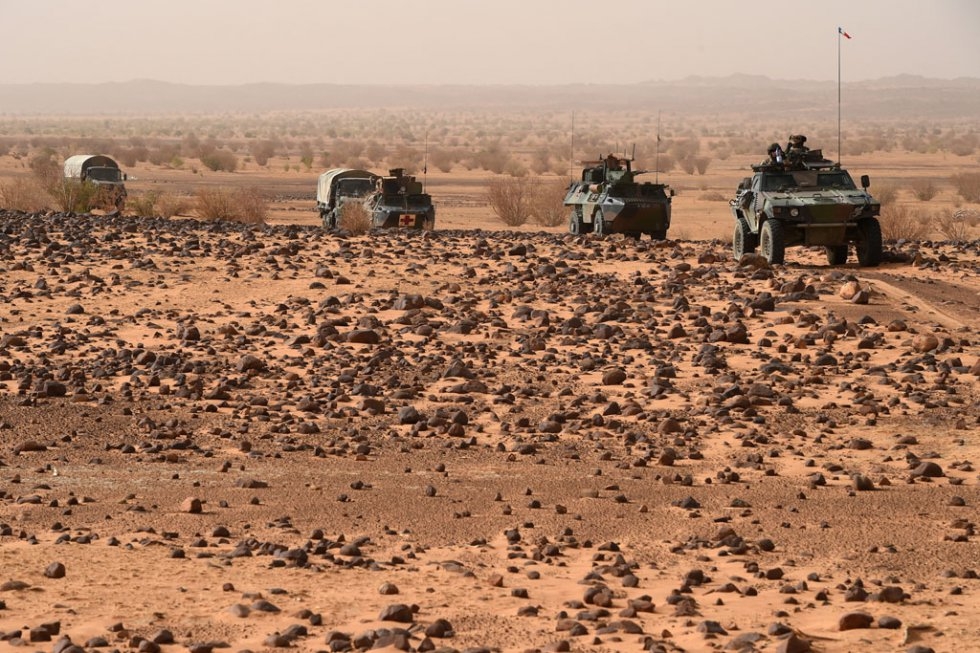 French soldiers from the anti-terrorist Operation Barkhane patrol near Goundam in the Timbuktu region, northern Mali, on June 6, 2015 French soldiers from the anti-terrorist Operation Barkhane patrol near Goundam in the Timbuktu region, northern Mali, on June 6, 2015