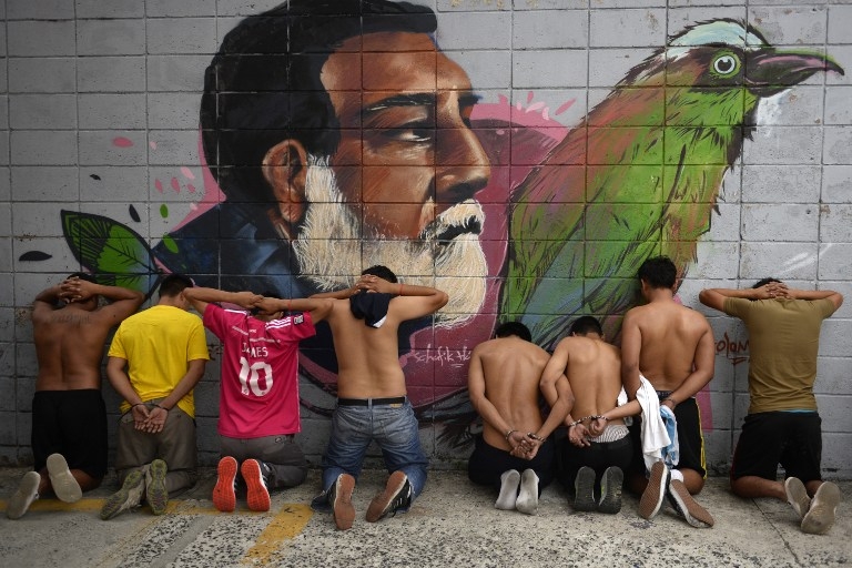 Alleged members of the Barrio 18 gang are detained in San Salvador on May 11, 2015 Alleged members of the Barrio 18 gang are detained in San Salvador on May 11, 2015