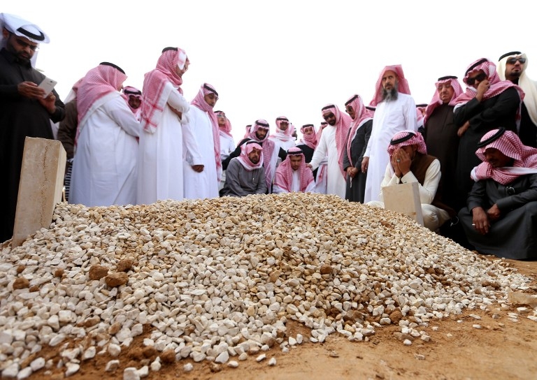Mourners at the grave of King Abdullah on January 23, 2015 Mourners at the grave of King Abdullah on January 23, 2015
