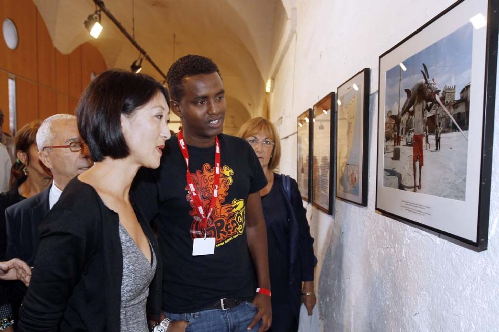 French Minister of Culture and Communication Fleur Pellerin visits Mohamed Abdiwahab's exhibition during the Visa pour l'Image photojournalism festival in Perpignan, France, on Sept. 4, 2015 French Minister of Culture and Communication Fleur Pellerin visits Mohamed Abdiwahab's exhibition during the Visa pour l'Image photojournalism festival in Perpignan, France, on Sept. 4, 2015