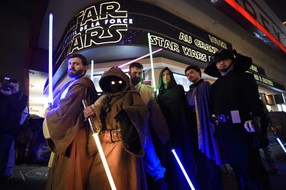 Sabers at the ready ahead of the premiere in Paris. Sabers at the ready ahead of the premiere in Paris.