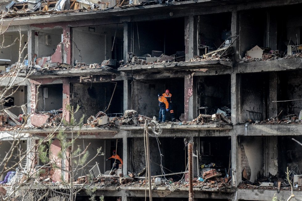 Rescuers search through wreckage after a blast killed six in southeastern Turkey on January 14. Rescuers search through wreckage after a blast killed six in southeastern Turkey on January 14.