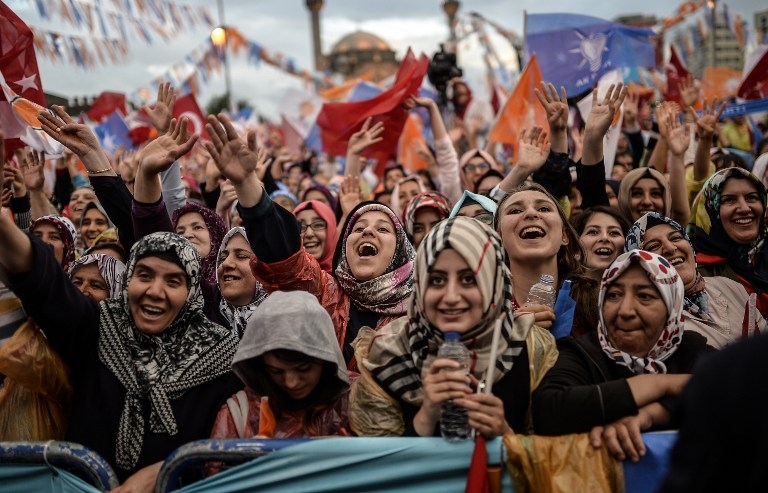 Supporters attend an election rally by Turkish prime minister and leader of the ruling AKP party Ahmet Davutoglu in Kayseri, central Turkey on May 29, 2015 Supporters attend an election rally by Turkish prime minister and leader of the ruling AKP party Ahmet Davutoglu in Kayseri, central Turkey on May 29, 2015