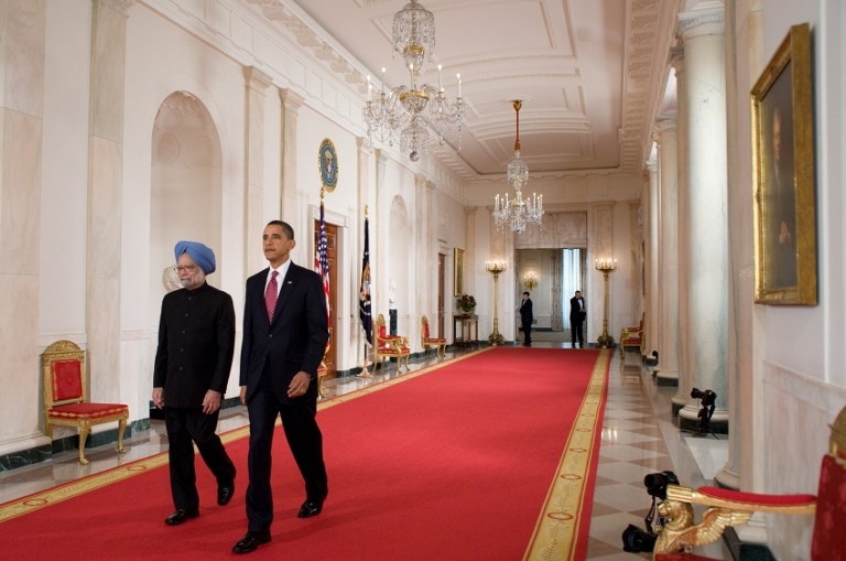 US President Barack Obama and Indian Prime Minister Manmohan Singh arrive for a joint press conference at the White House on November 24, 2009 US President Barack Obama and Indian Prime Minister Manmohan Singh arrive for a joint press conference at the White House on November 24, 2009
