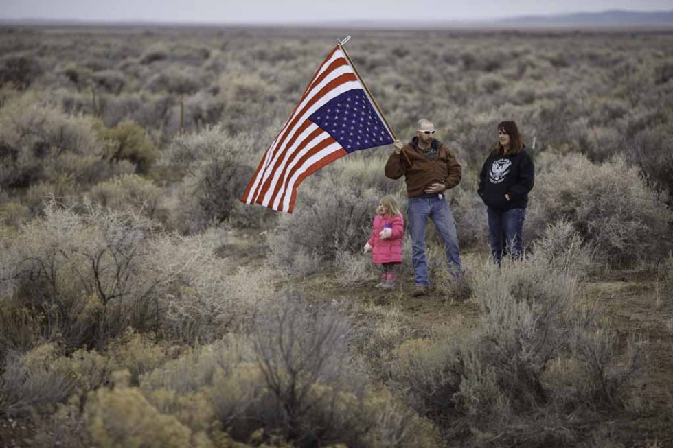 Supporters of the occupiers outside the refuge. February 11, 2016. Supporters of the occupiers outside the refuge. February 11, 2016.